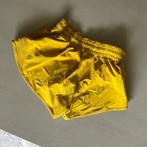 Lululemon Original Hotty Hot Low Rise 2.5”